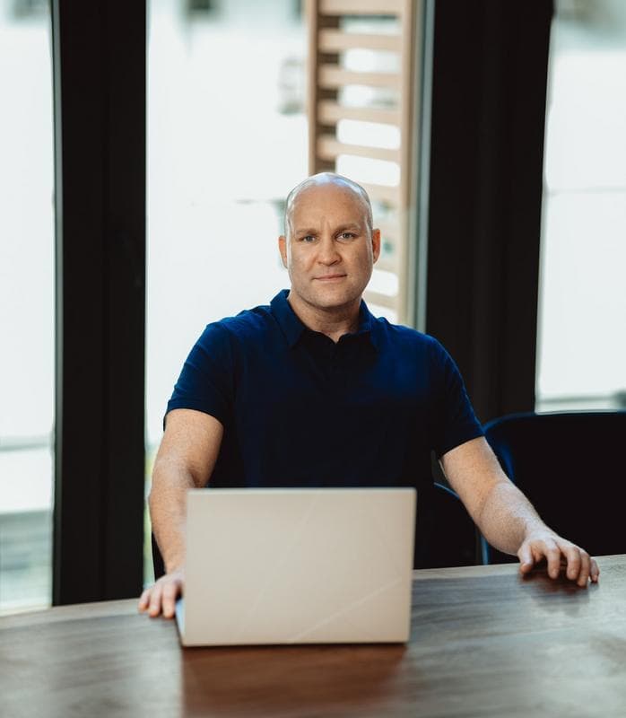 Crypto Integration Reshapes Traditional Finance Landscape, Says CleverRobot's Dilibero