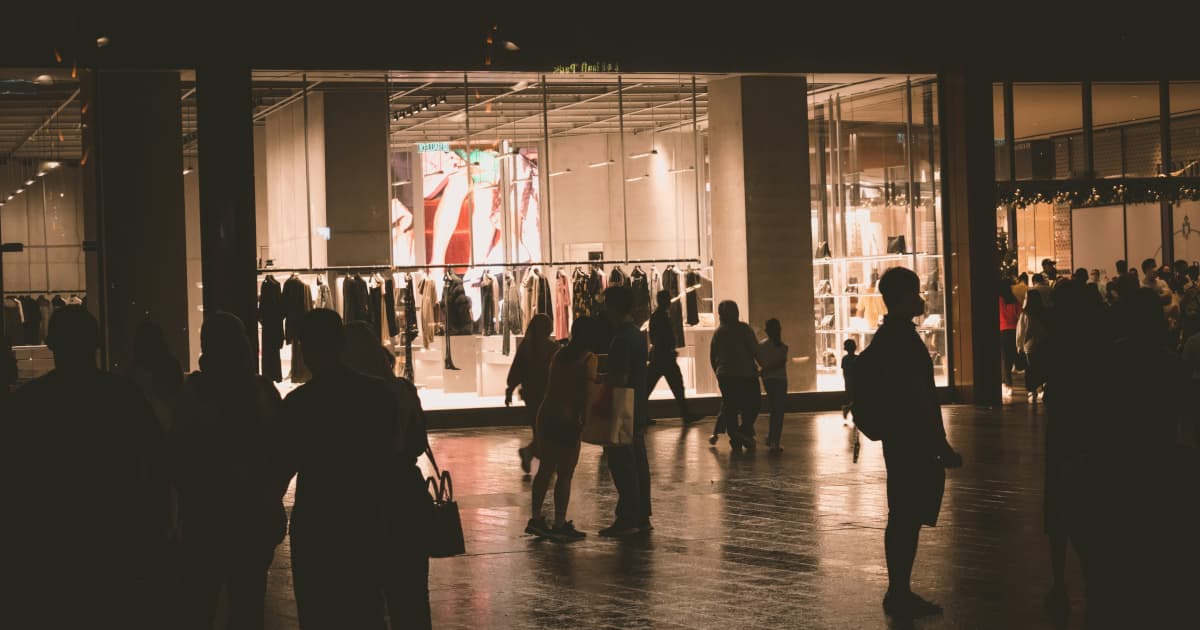 Custom Jewelry Designer Carl Blackburn Offers Transparent Engagement Ring Pricing Model