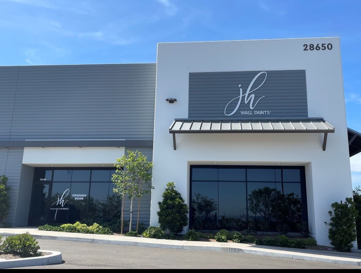 Jh Wall Paints and Precision Aerial Services Secure Leases at Los Patrones Business Park