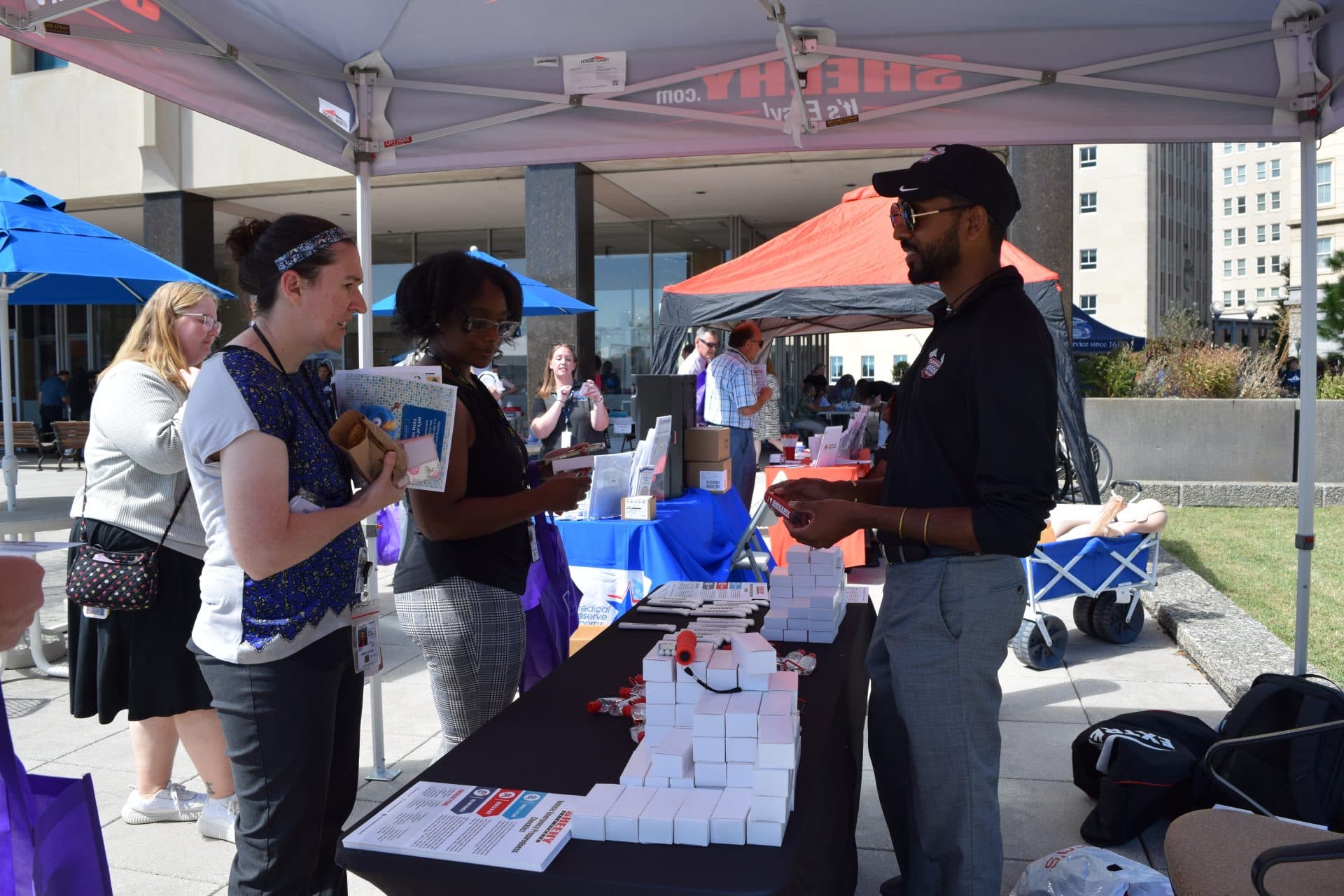 Sheehy Auto Stores Highlights Essential Vehicle Emergency Kit Items During Emergency Preparedness Month