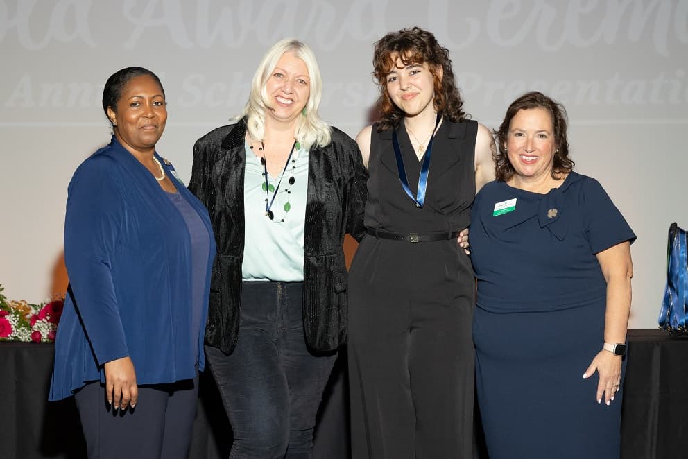 Fort Lauderdale Girl Scout Achieves Gold Award for Community Impact