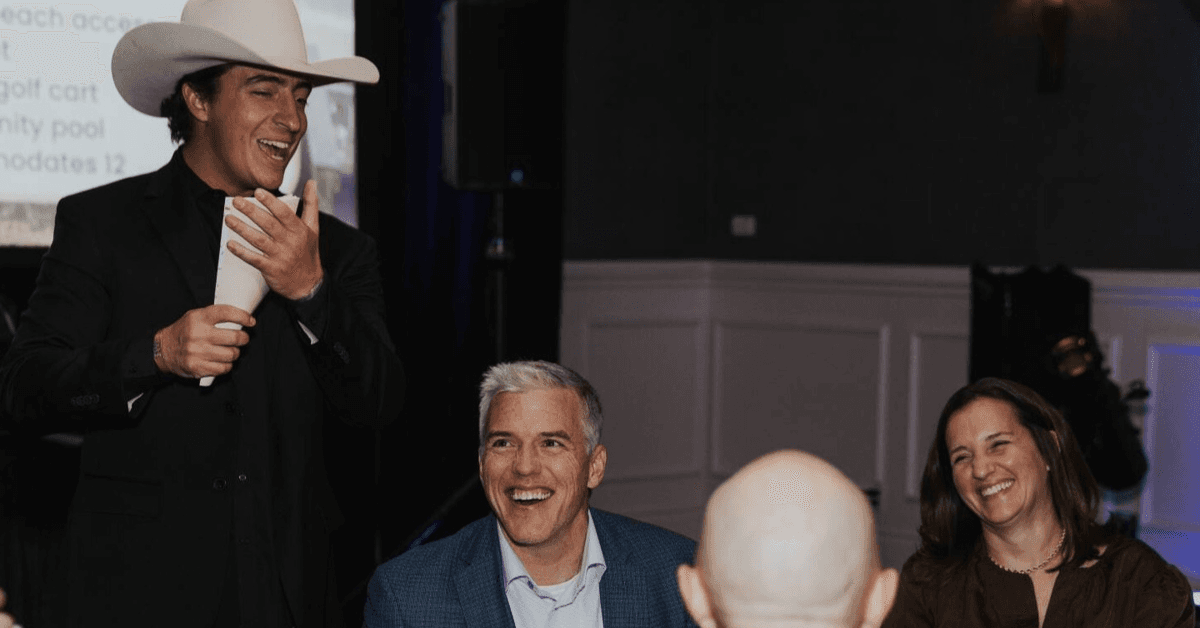 Side by Side Kids Hosts Seventh Annual Heart of a Lion Gala with Coach Mack Brown