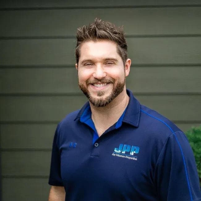 Puyallup Homeowners Find Stress-Free Selling Solution During Holiday Season