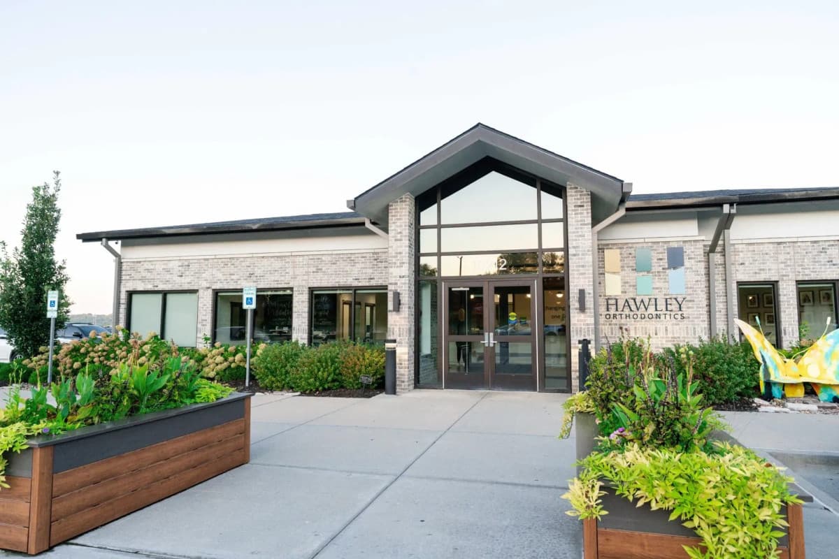 Hawley Orthodontics Launches Comprehensive Orthodontic Services in Papillion