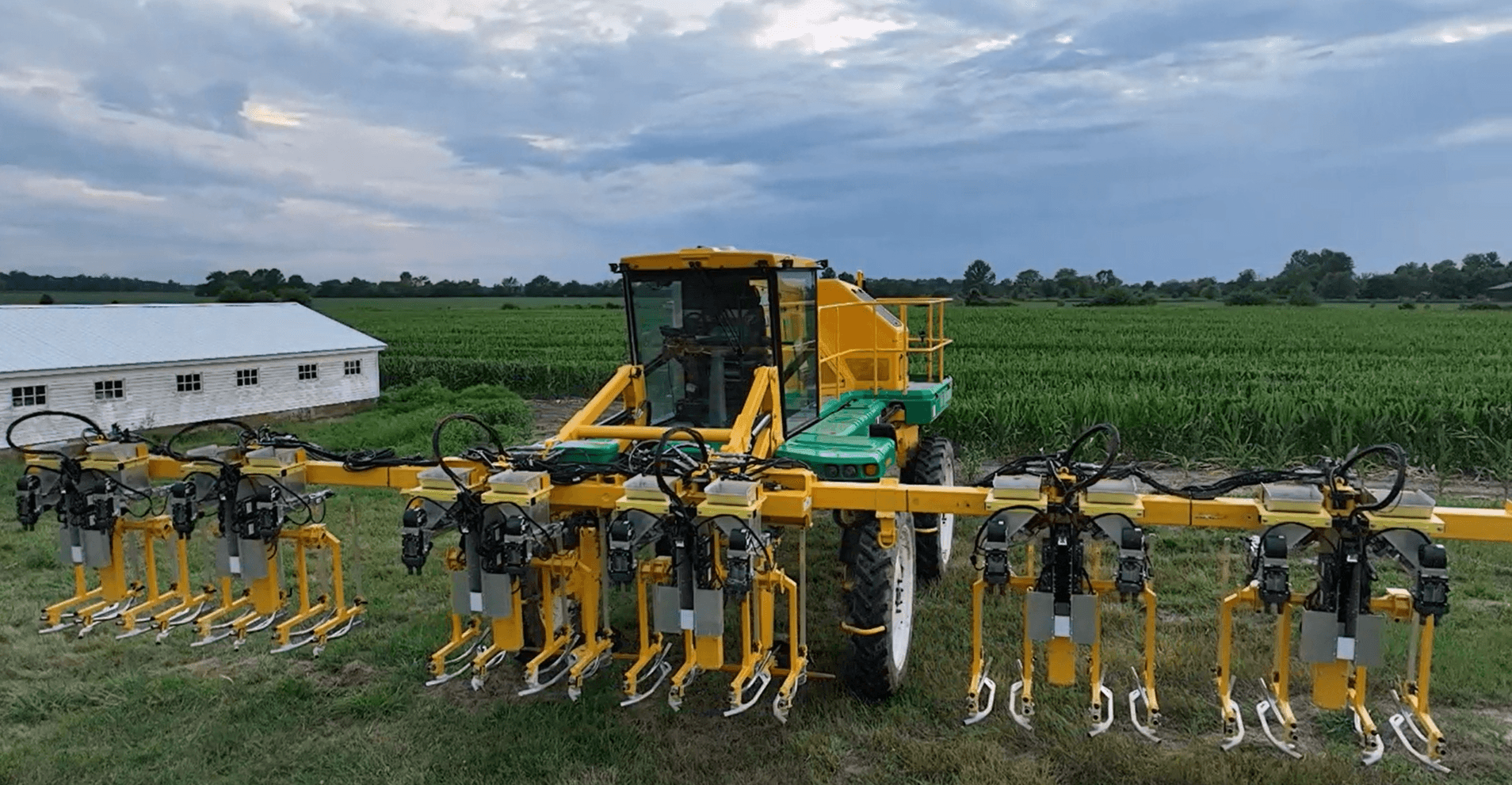 PowerPollen and Oxbo Launch First Commercial Mechanized Pollination System for Corn Seed Production